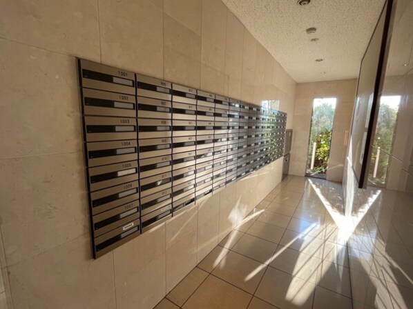 ロイヤルパークスシーサー南千住の物件内観写真